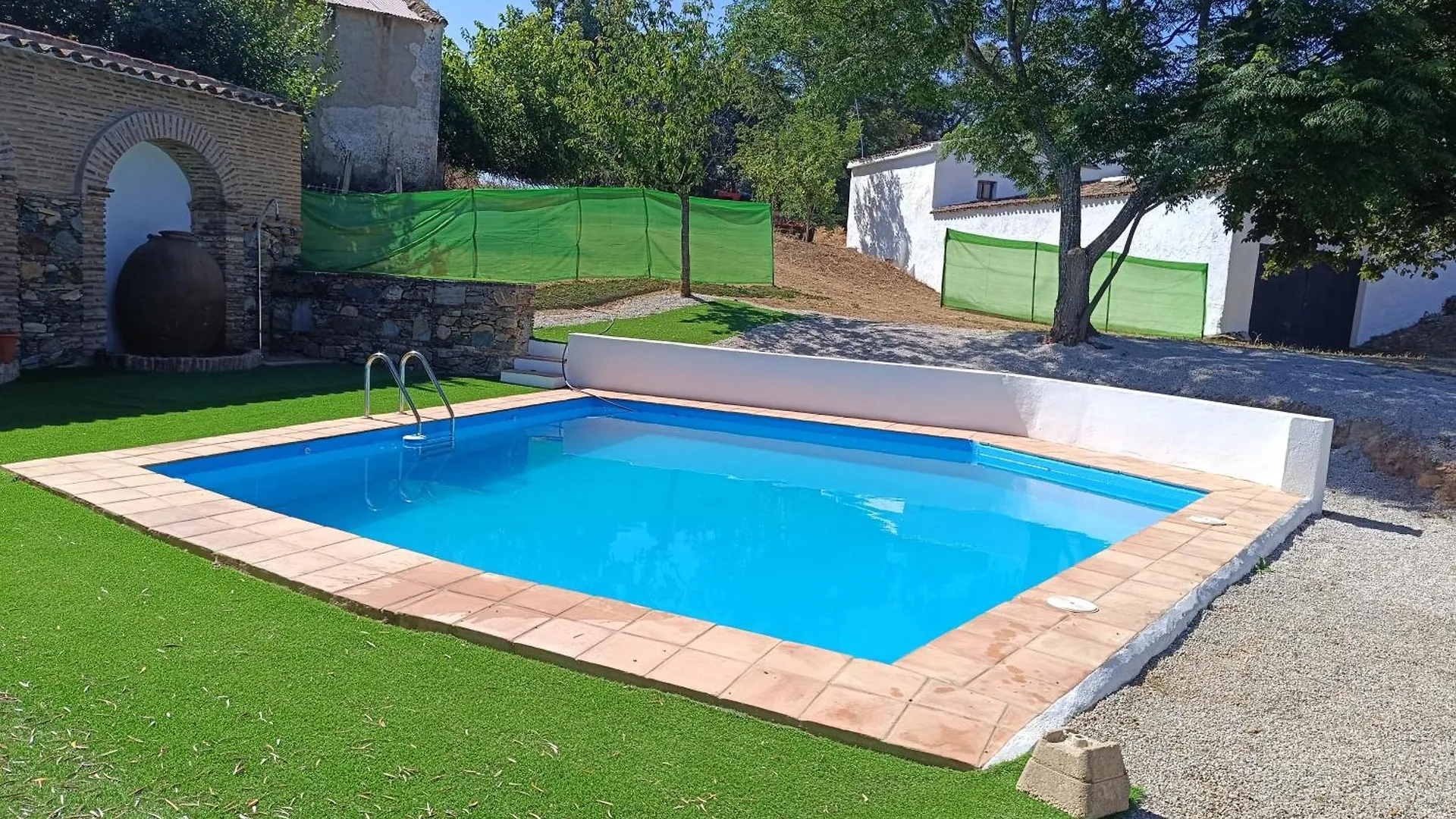Cortijo San Rafael Villa Constantina 0*,